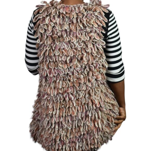 Hand Knit by Dollie Vest Tan Loop Yarn Alpaca Chunky Shaggy Wearable Art Large - Picture 2 of 15